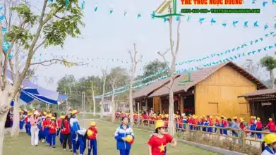 Theo chân những "nghệ nhân nhí" đi tìm bản sắc Việt tại hệ sinh thái giáo dục trải nghiệm Phủ Quỳ Edupark 1 Hệ sinh thái giáo dục trải nghiệm sáng tạo Phủ Quỳ EduPark